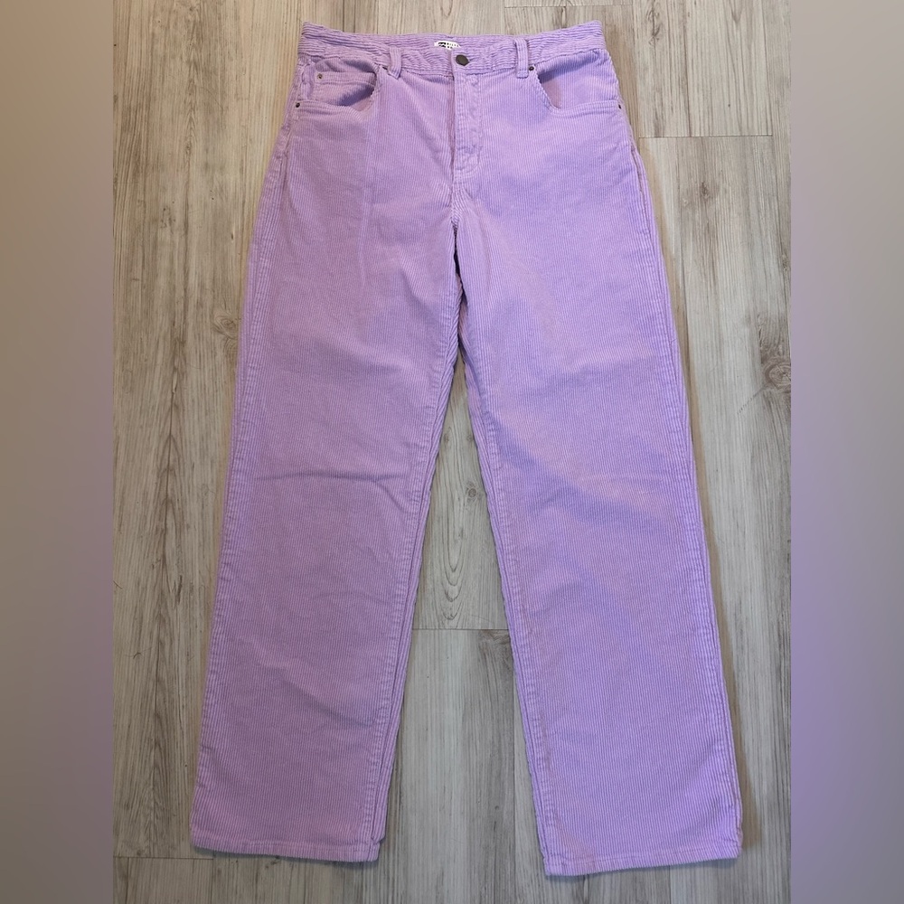 Great condition size 31 Billabong corduroy pants